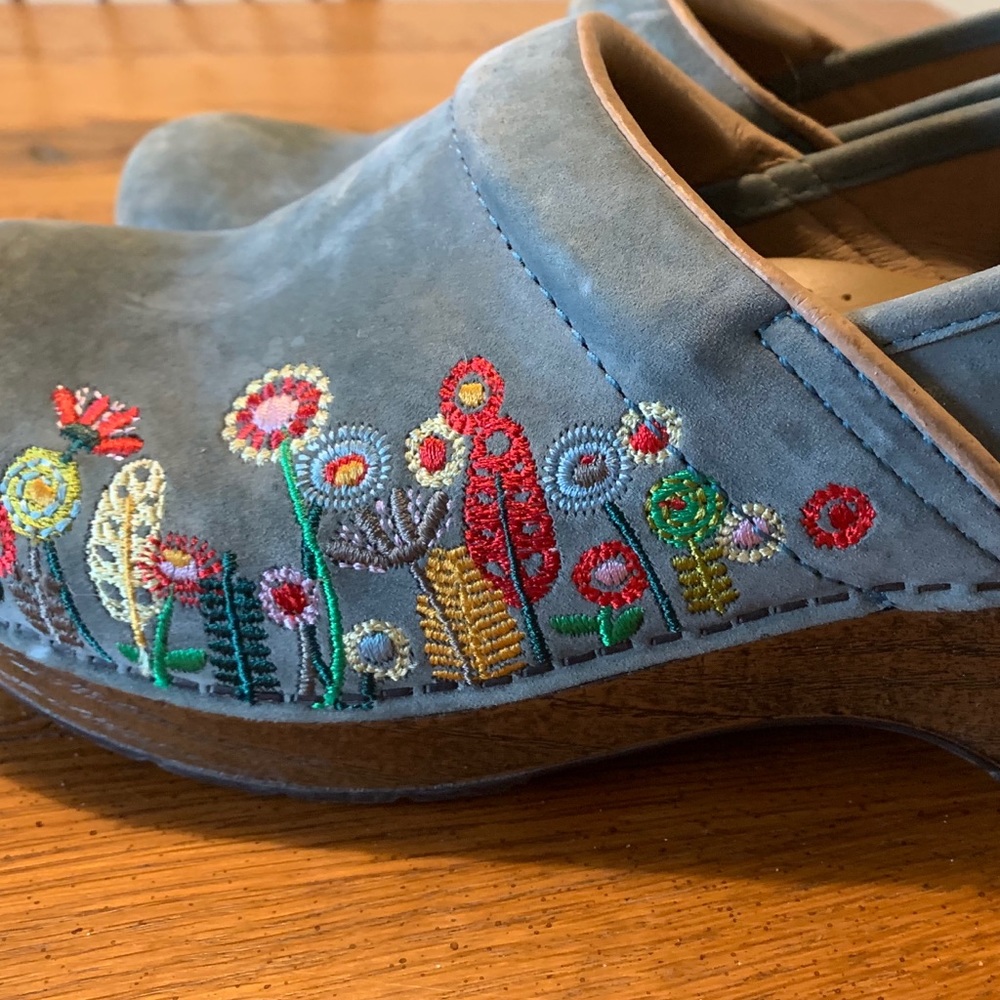 Dansko clogs. Size 8 (39)